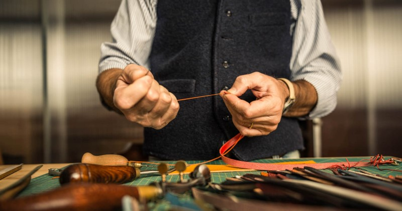 Quanto ganha um artesão: Descubra como a habilidade manual pode se transformar em renda!
