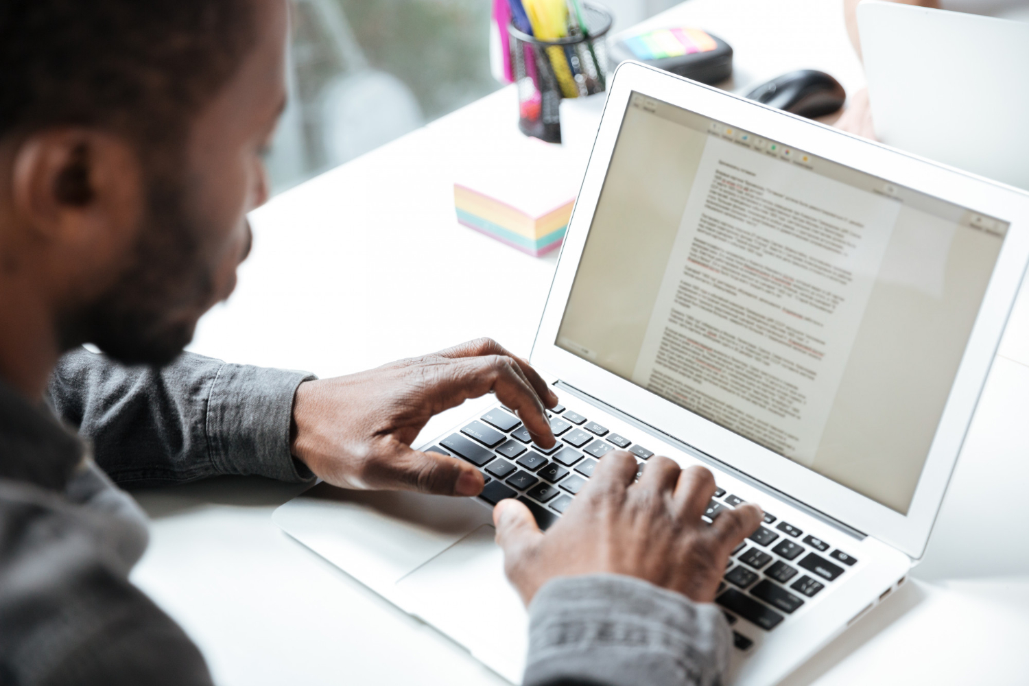 Curso de redação para trabalhar online com blogs: 5 boas opções