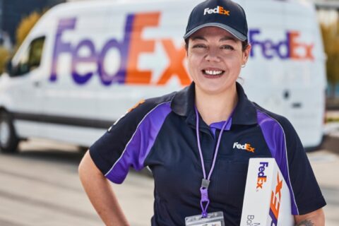 Saiba como se candidatar às vagas de emprego da FedEx